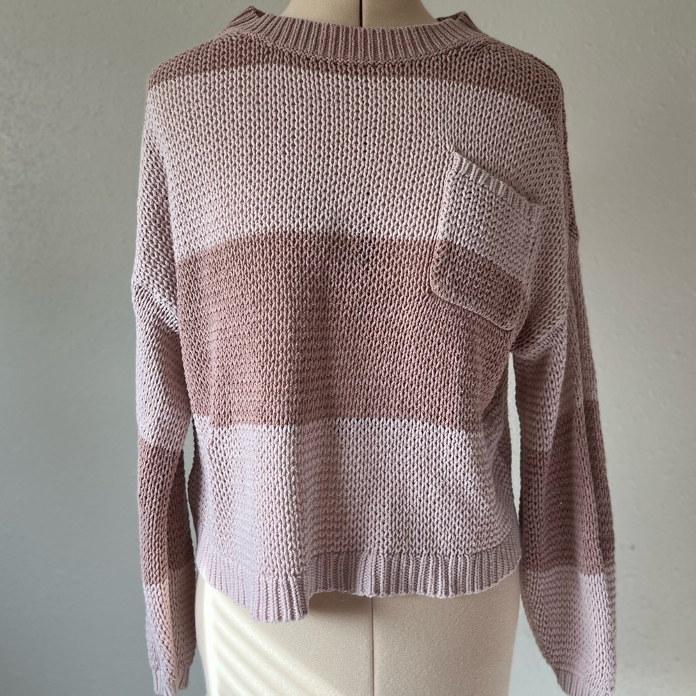 Super cozy pink knit sweater